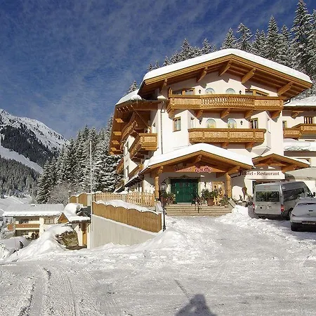 Almhof Roswitha Hotel Hippach