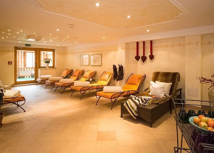 Almhof Roswitha Hotel 3*