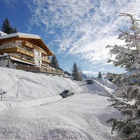 Almhof Roswitha Hotel