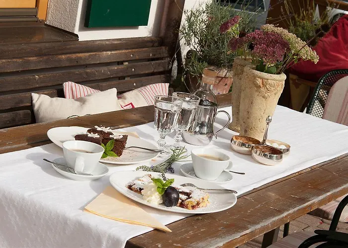 Almhof Roswitha Hotel 3*